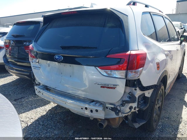 Subaru Forester Sport 2019 JF2SKAKC4KH567379 Image 17