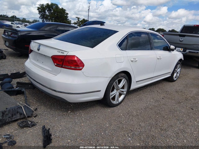 45789936 :رقم المزاد ، 1VWCN7A38DC030364 vin ، 2013 Volkswagen Passat 2.0l Tdi Sel Premium مزاد بيع