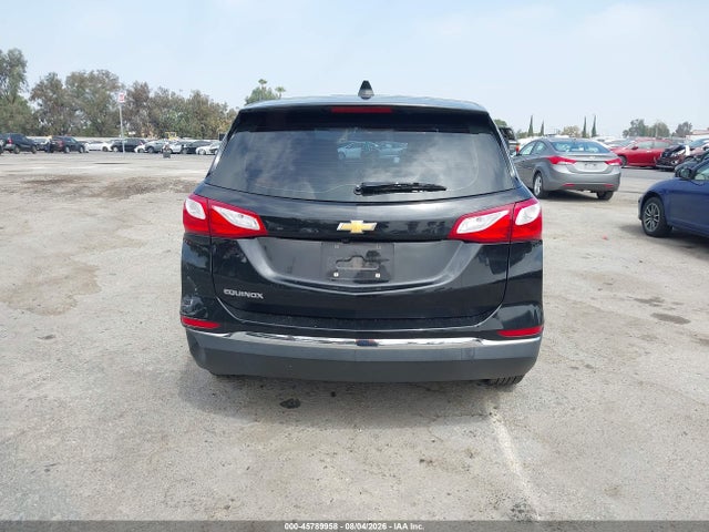 3GNAXHEV0JL377135 Chevrolet EQUINOX LS
