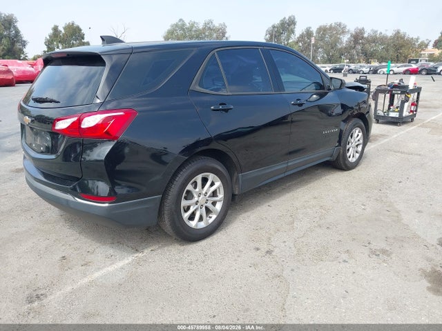 3GNAXHEV0JL377135 Chevrolet EQUINOX LS
