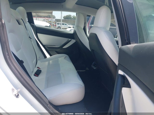 Tesla Model 3 Long Range/performance 2019 5YJ3E1EB9KF407009 Image 8
