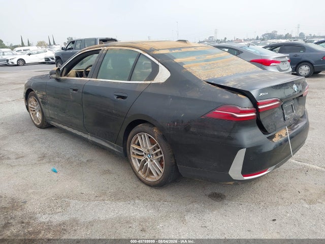 BMW 530i Xdrive 2024 WBA53FJ08RCS13589 Image 3