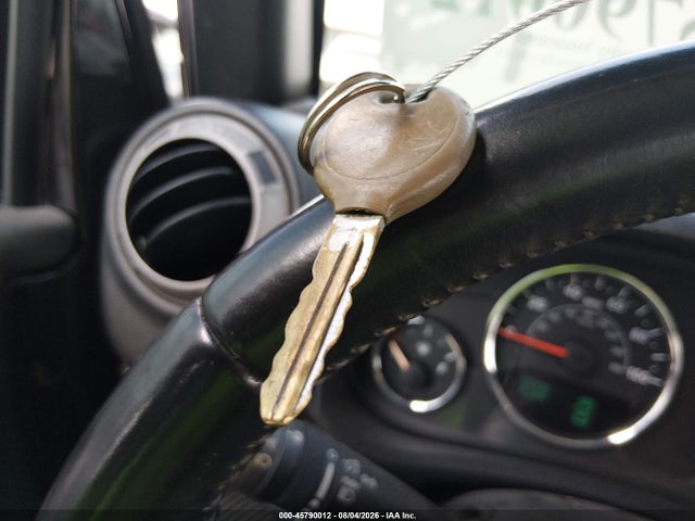 1C4BJWDG1GL118549 Jeep Wrangler Unlimited Sport