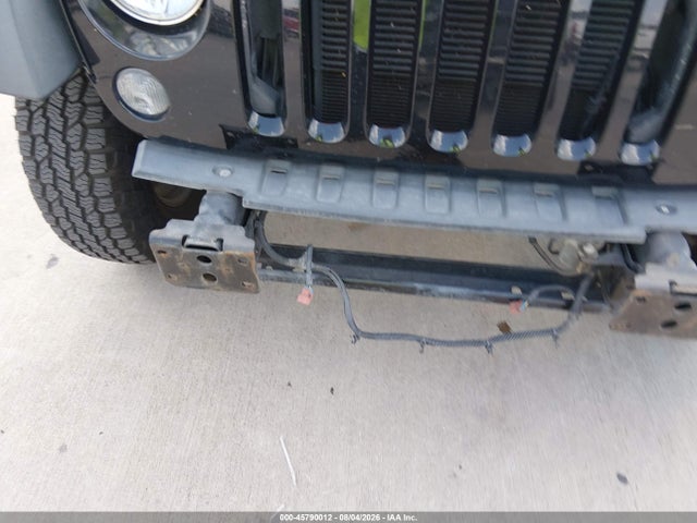 1C4BJWDG1GL118549 Jeep Wrangler Unlimited Sport