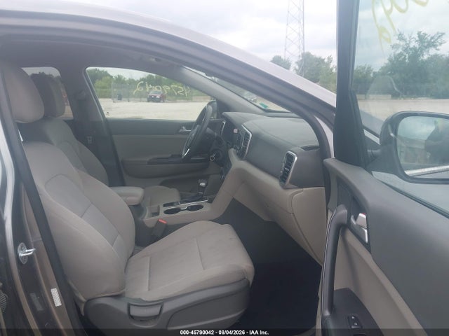 Продаж на аукціоні авто 2017 Kia Sportage Lx, vin: KNDPMCAC5H7126967, номер лоту: 45790042