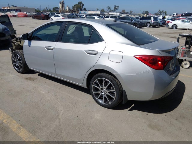 5YFBURHE6HP589414 Toyota Corolla Se Special Edition