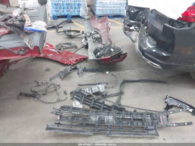 3GCUYEED6KG136229 Chevrolet Silverado 1500 Rst