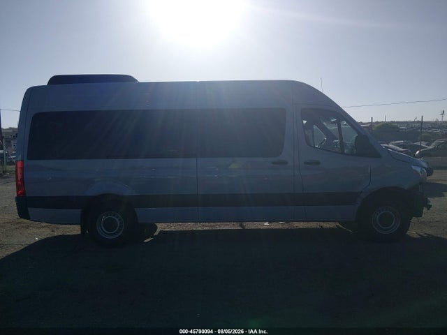 2026 Mercedes-benz Sprinter 2500 High Roof 4-cyl Diesel მანქანა იყიდება აუქციონზე, vin: W1Z4KGHY7TT615377, აუქციონის ნომერი: 45790094
