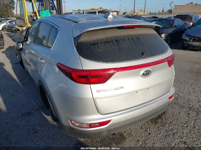 KIA Sportage Lx 2018 KNDPM3AC8J7387760 Image 3