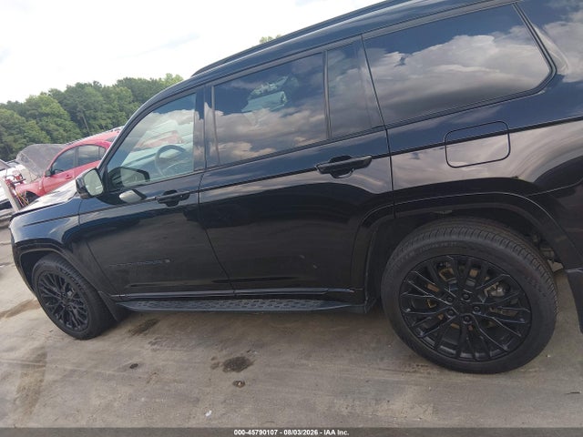 Auction sale of the 2022 Jeep Grand Cherokee L Summit Reserve 4x4, vin: 1C4RJKET8N8571960, lot number: 45790107