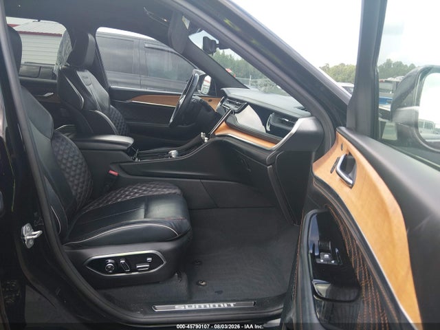 Auction sale of the 2022 Jeep Grand Cherokee L Summit Reserve 4x4, vin: 1C4RJKET8N8571960, lot number: 45790107