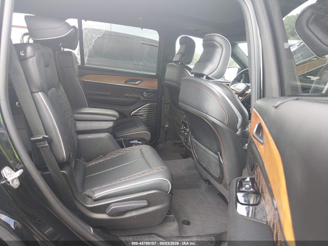 Auction sale of the 2022 Jeep Grand Cherokee L Summit Reserve 4x4, vin: 1C4RJKET8N8571960, lot number: 45790107