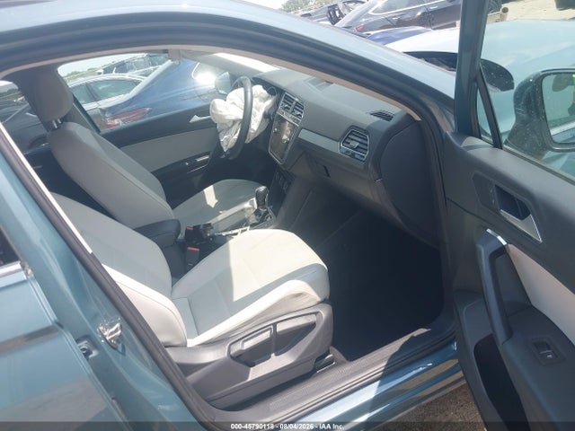 2021 Volkswagen Tiguan 2.0t Se/2.0t Se R-line Black/2.0t Sel მანქანა იყიდება აუქციონზე, vin: 3VV3B7AX3MM018816, აუქციონის ნომერი: 45790118