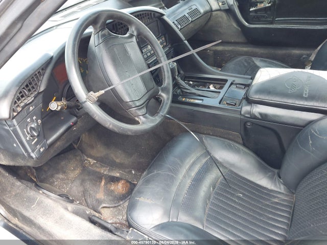 45790130 :رقم المزاد ، 1G1YY23P2N5106274 vin ، 1992 Chevrolet Corvette مزاد بيع