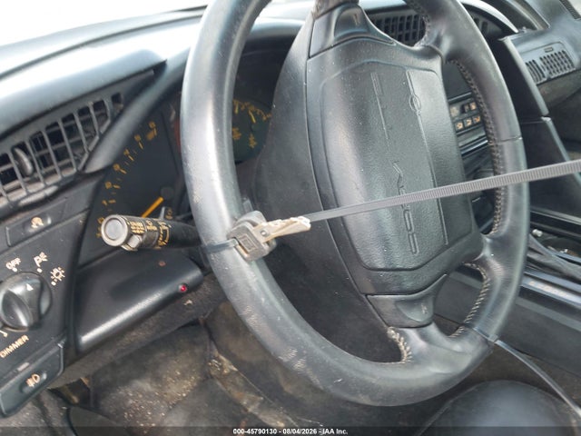45790130 :رقم المزاد ، 1G1YY23P2N5106274 vin ، 1992 Chevrolet Corvette مزاد بيع