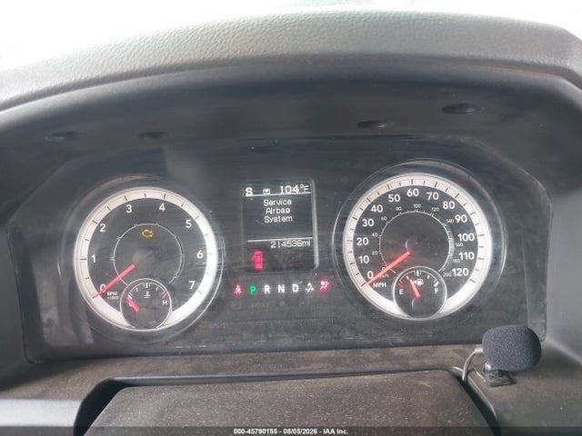 2018 Ram 1500 Express  4x4 6'4 Box მანქანა იყიდება აუქციონზე, vin: 1C6RR7FG5JS345869, აუქციონის ნომერი: 45790155