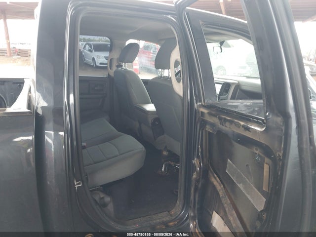 2018 Ram 1500 Express  4x4 6'4 Box მანქანა იყიდება აუქციონზე, vin: 1C6RR7FG5JS345869, აუქციონის ნომერი: 45790155