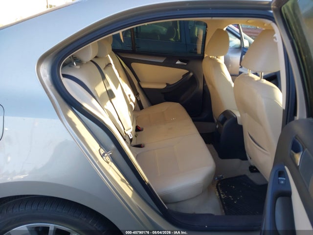 3VWLA7AJ6FM262151 Volkswagen Jetta 2.0l Tdi Se