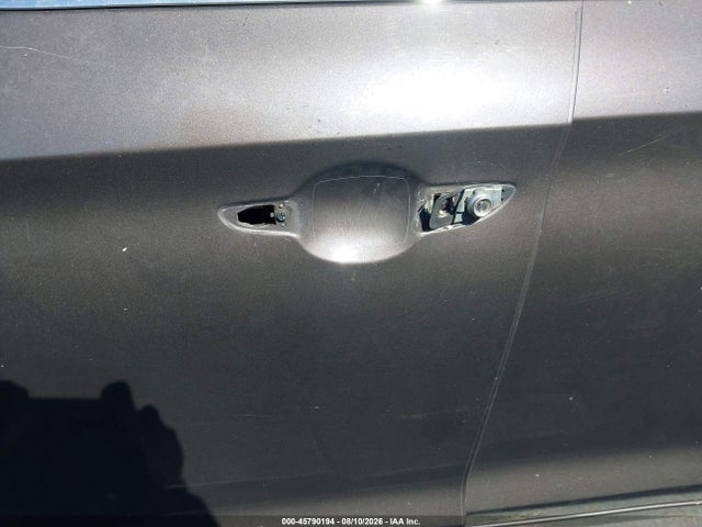 Hyundai SONATA SE 2015 5NPE24AF5FH204721 Image 17