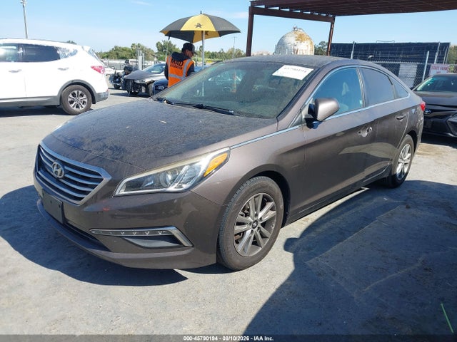 Hyundai SONATA SE 2015 5NPE24AF5FH204721 Image 2