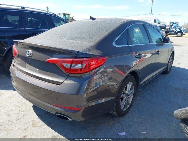Hyundai SONATA SE 2015 5NPE24AF5FH204721 Image 4
