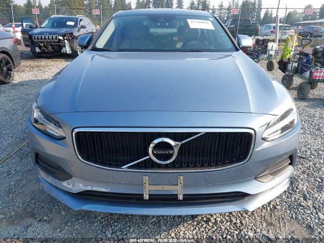 LVY102MKXJP056606 Volvo S90 T5 Momentum