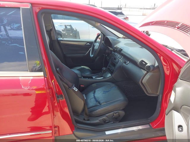 45790218 :رقم المزاد ، WDBRF40J04A636373 vin ، 2004 Mercedes-benz C 230 Kompressor Sport/sport مزاد بيع