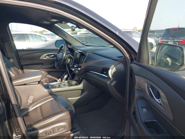 Продаж на аукціоні авто 2022 Chevrolet Traverse Awd Lt Leather, vin: 1GNEVHKW5NJ106170, номер лоту: 45790222