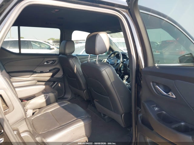 Продаж на аукціоні авто 2022 Chevrolet Traverse Awd Lt Leather, vin: 1GNEVHKW5NJ106170, номер лоту: 45790222