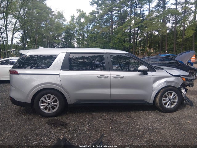 2022 Kia Carnival Mpv Lx მანქანა იყიდება აუქციონზე, vin: KNDNB4H38N6134040, აუქციონის ნომერი: 45790224