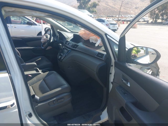 45790226 :رقم المزاد ، 5FNRL5H68FB120076 vin ، 2015 Honda Odyssey Ex-l مزاد بيع