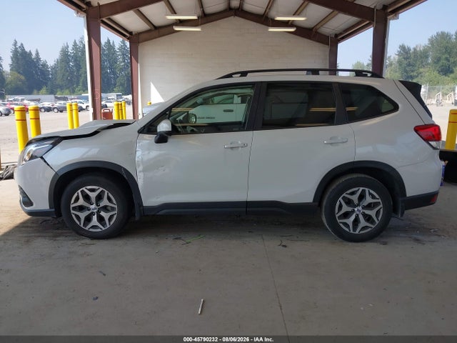 Продаж на аукціоні авто 2024 Subaru Forester Premium, vin: JF2SKACC1RH461674, номер лоту: 45790232