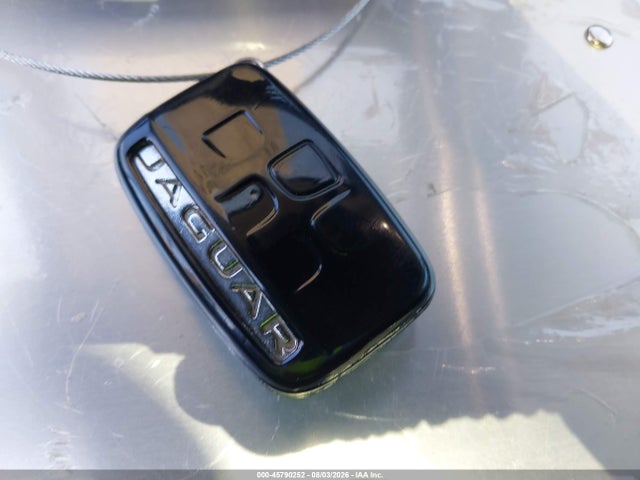 SAJAD4BV1HCP11467 Jaguar Xe 35t Premium