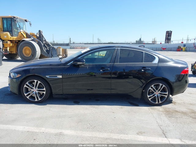 SAJAD4BV1HCP11467 Jaguar Xe 35t Premium
