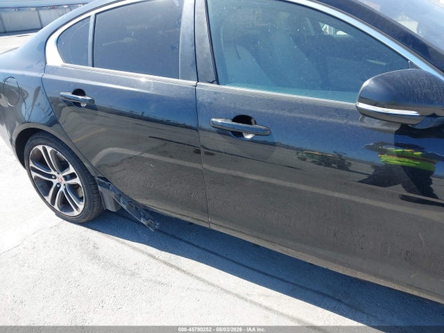 SAJAD4BV1HCP11467 Jaguar Xe 35t Premium