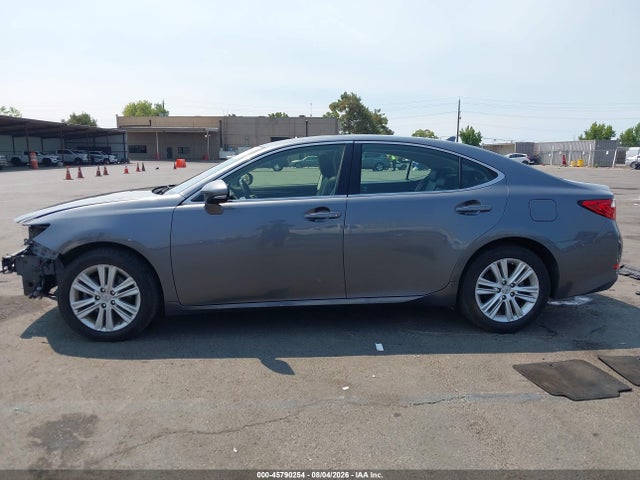 2013 Lexus Es 350 მანქანა იყიდება აუქციონზე, vin: JTHBK1GG4D2063851, აუქციონის ნომერი: 45790254