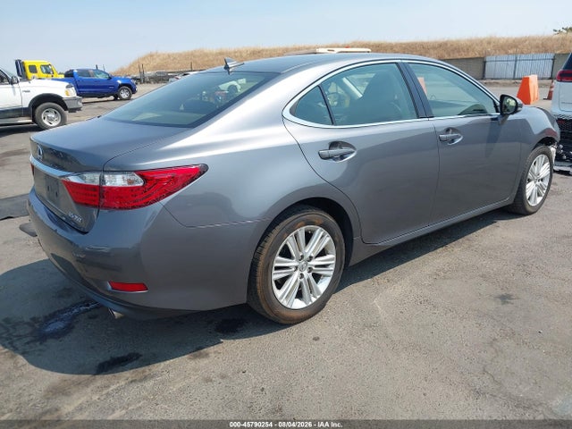 2013 Lexus Es 350 მანქანა იყიდება აუქციონზე, vin: JTHBK1GG4D2063851, აუქციონის ნომერი: 45790254