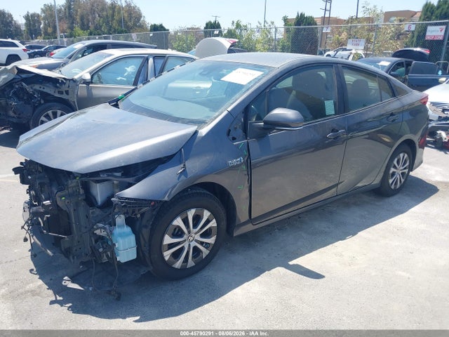 2021 Toyota Prius Prime Le მანქანა იყიდება აუქციონზე, vin: JTDKAMFP7M3180647, აუქციონის ნომერი: 45790291