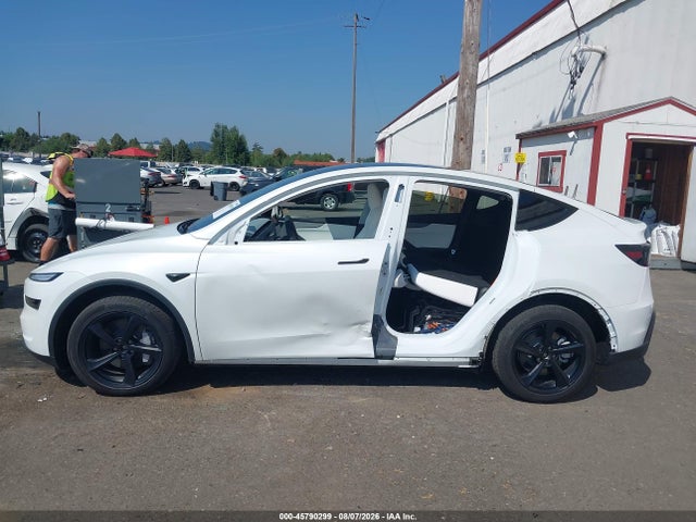 45790299 :رقم المزاد ، 7SAYGDEE3TF431581 vin ، 2026 Tesla Model Y All-wheel Drive/long Range Launch Series/premium All-wheel Drive مزاد بيع