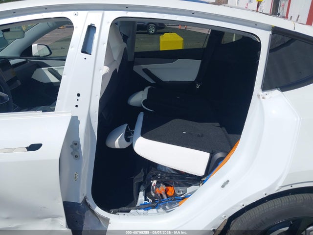 45790299 :رقم المزاد ، 7SAYGDEE3TF431581 vin ، 2026 Tesla Model Y All-wheel Drive/long Range Launch Series/premium All-wheel Drive مزاد بيع