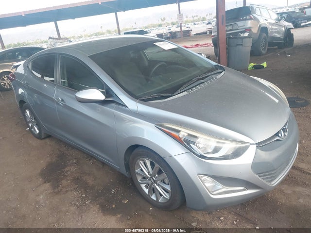 Hyundai ELANTRA SE 2015 5NPDH4AE7FH565093 главное изображение