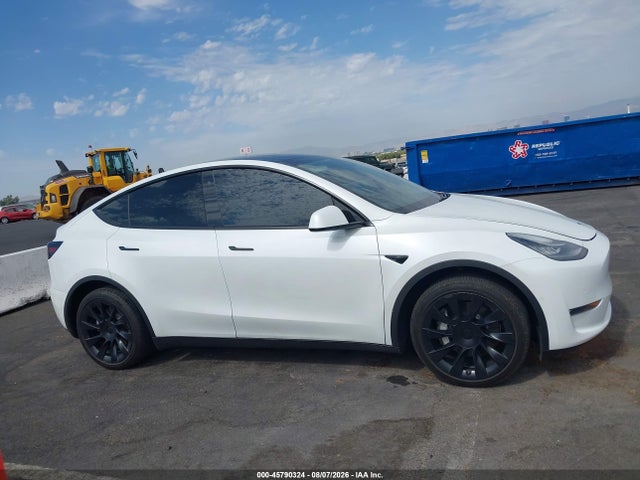 45790324 :رقم المزاد ، 5YJYGDEE3LF055798 vin ، 2020 Tesla Model Y Long Range Dual Motor All-wheel Drive مزاد بيع