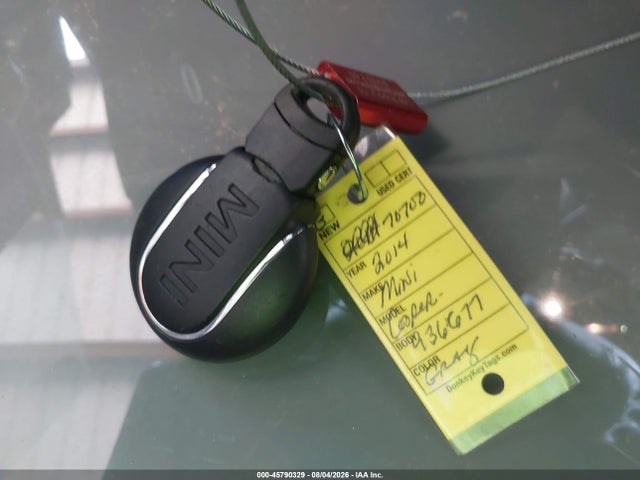 Продажа на аукционе авто 2014 Mini Hardtop Cooper, vin: WMWXM5C50ET936677, номер лота: 45790329