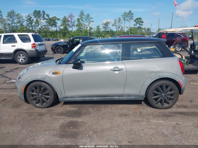 Продажа на аукционе авто 2014 Mini Hardtop Cooper, vin: WMWXM5C50ET936677, номер лота: 45790329