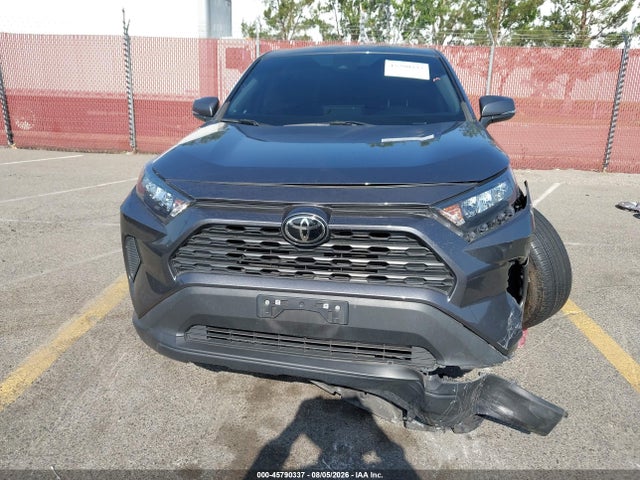 Toyota RAV4 LE 2022 2T3K1RFV2NC205188 Image 13