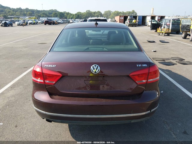2014 Volkswagen Passat 1.8t Sel Premium მანქანა იყიდება აუქციონზე, vin: 1VWCT7A36EC044996, აუქციონის ნომერი: 45790350