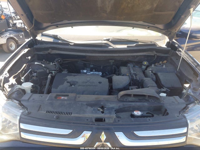 45790354 :رقم المزاد ، JA4AD3A31EZ004753 vin ، 2014 Mitsubishi Outlander Se مزاد بيع