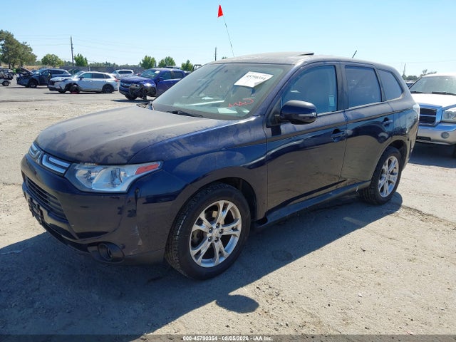45790354 :رقم المزاد ، JA4AD3A31EZ004753 vin ، 2014 Mitsubishi Outlander Se مزاد بيع