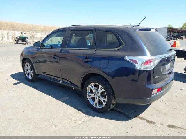 45790354 :رقم المزاد ، JA4AD3A31EZ004753 vin ، 2014 Mitsubishi Outlander Se مزاد بيع