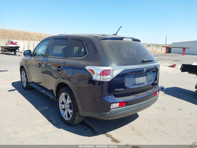 45790354 :رقم المزاد ، JA4AD3A31EZ004753 vin ، 2014 Mitsubishi Outlander Se مزاد بيع
